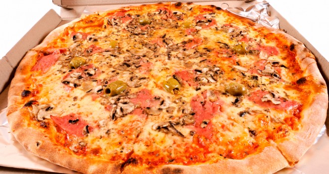 Cat de periculoasa poate fi pizza pentru sanatatea ta?