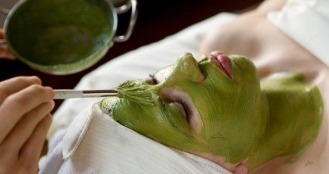Tratament facial cu ceai verde