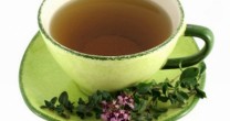 Cum se prepara ceaiul de cimbru, bun pentru astm si reumatism?
